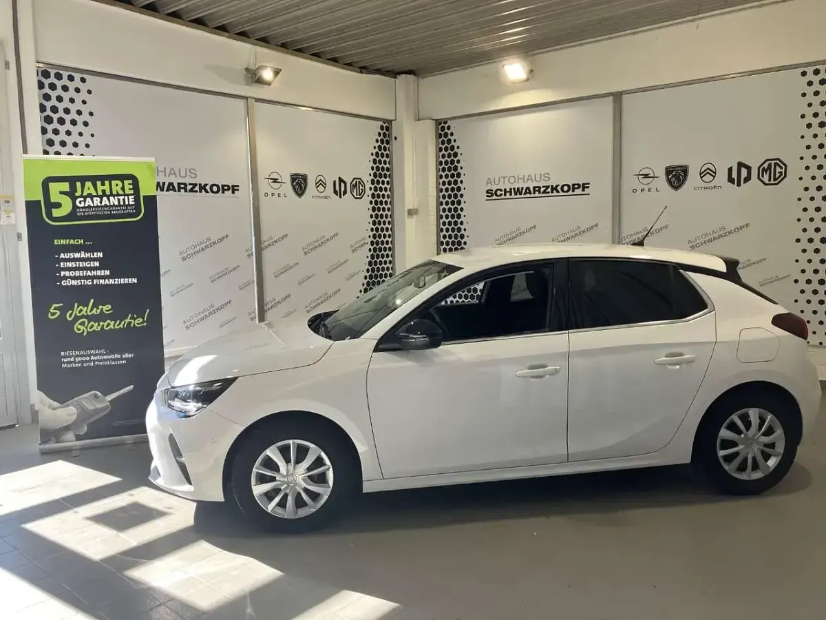 Gebraucht Opel Corsa 75 PS (55 kW) 2023 Weiß Kleinwagen