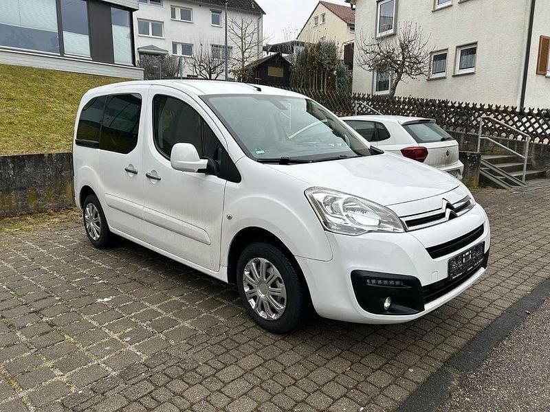Gebraucht Citroën Berlingo PureTech 110 PS (80 kW) 2018 Weiß Van / Kleinbus