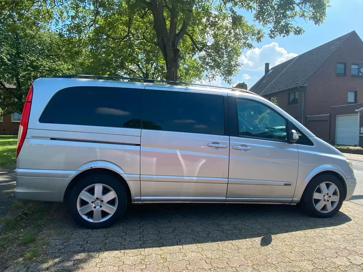 Gebraucht Mercedes Viano 204 PS (150 kW) 2007 Silber Van / Kleinbus