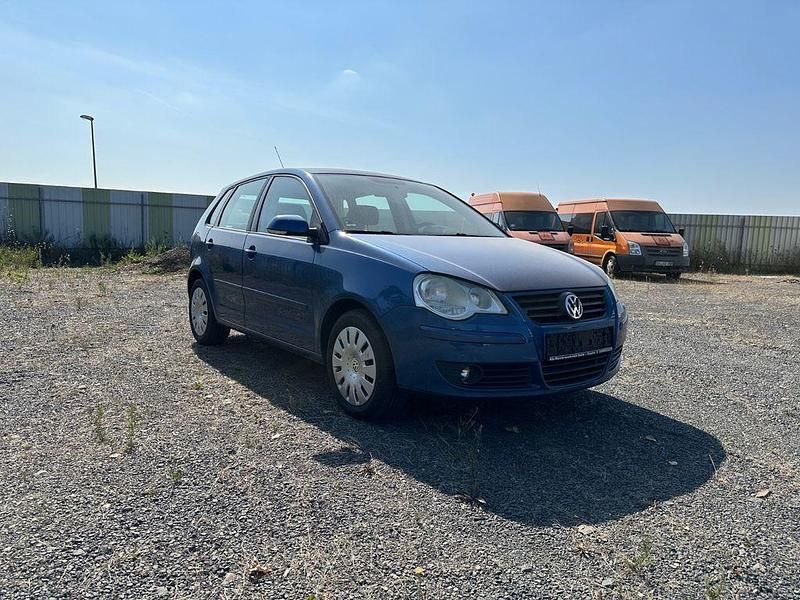 Blau Gebraucht 2007 VW Polo Trendline Limousine | 1.900 € (Guter Preis) - Bild 1/4
