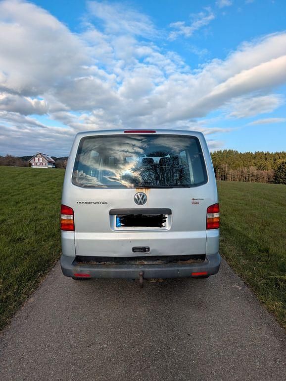 Gebraucht VW Transporter 174 PS (127 kW) 2004 Silber Van
