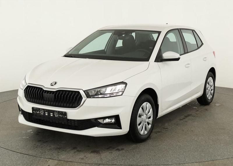 Neu Skoda Fabia Selection 95 PS (69 kW) 2025 Candyweiß Limousine