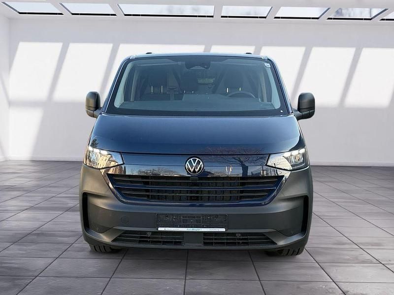 Neu VW T6.1 110 PS (80 kW) 2025 Blau Van