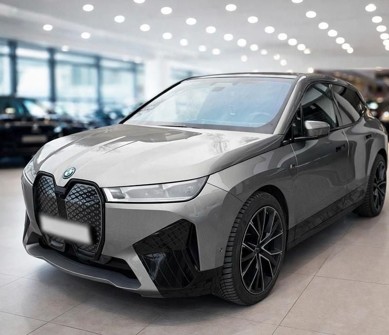 Gebraucht BMW iX 455 kW (619 PS) 2022 Grau SUV