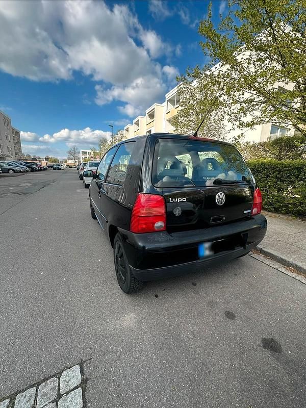 Gebraucht VW Lupo 50 PS (36 kW) 2000 Schwarz Kleinwagen