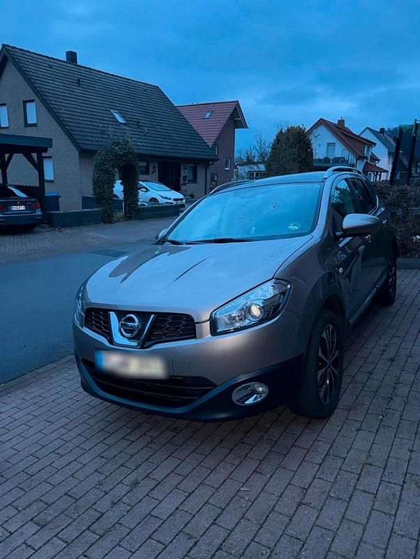 Gebraucht Nissan Qashqai +2 117 PS (86 kW) 2011 Braun SUV