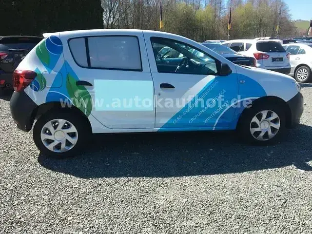 Gebraucht Dacia Sandero Essentiel 73 PS (53 kW) 2016 Weiß Limousine