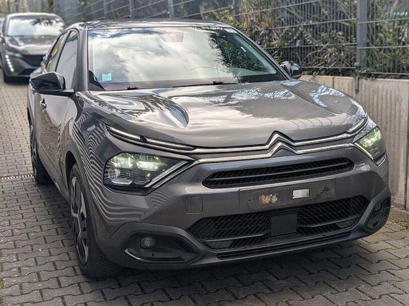 Gebraucht Citroën C4 Feel 130 PS (95 kW) 2017 Rot Limousine
