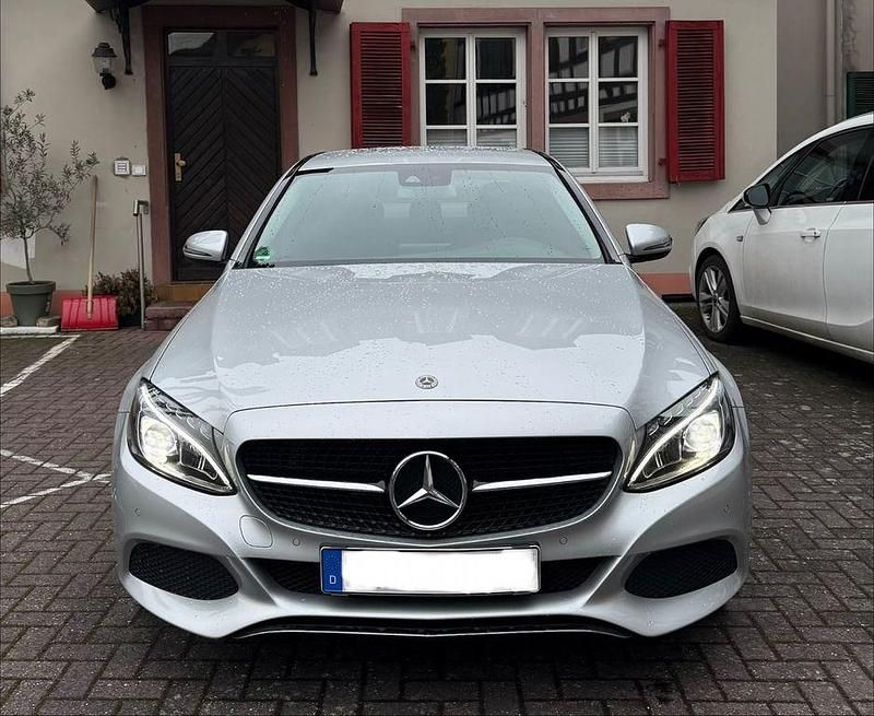 Gebraucht Mercedes C180 Edition 156 PS (114 kW) 2017 Silber Limousine