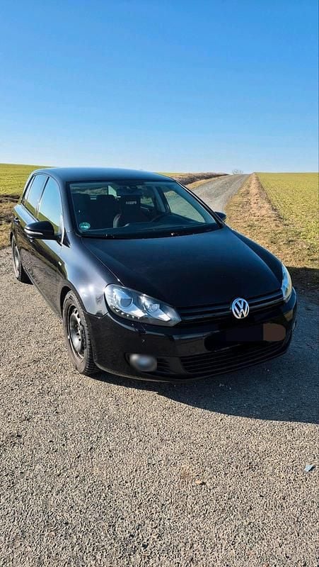 Gebraucht VW Golf VI 122 PS (89 kW) 2011 Schwarz Kleinwagen