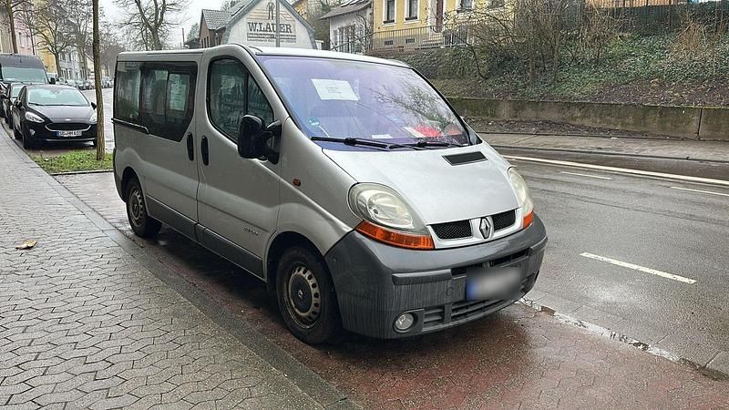 Gebraucht Renault Trafic 100 PS (73 kW) 2003 Grau Van / Kleinbus