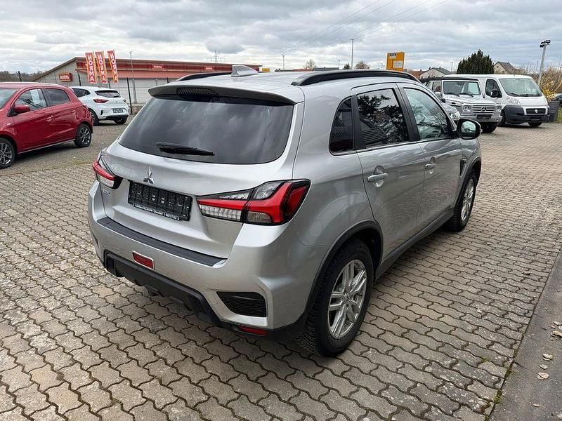 Gebraucht Mitsubishi ASX Edition+ 150 PS (110 kW) 2020 Silber SUV