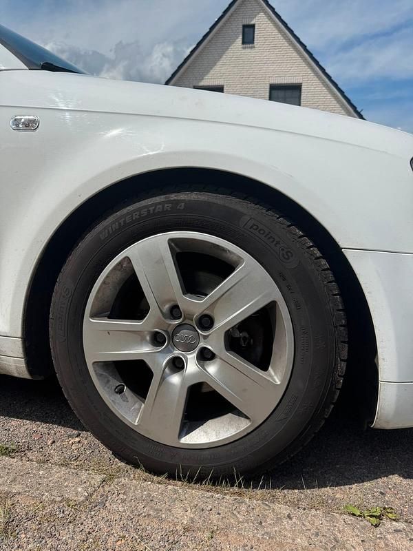 Gebraucht Audi A3 105 PS (77 kW) 2007 Weiß Kleinwagen