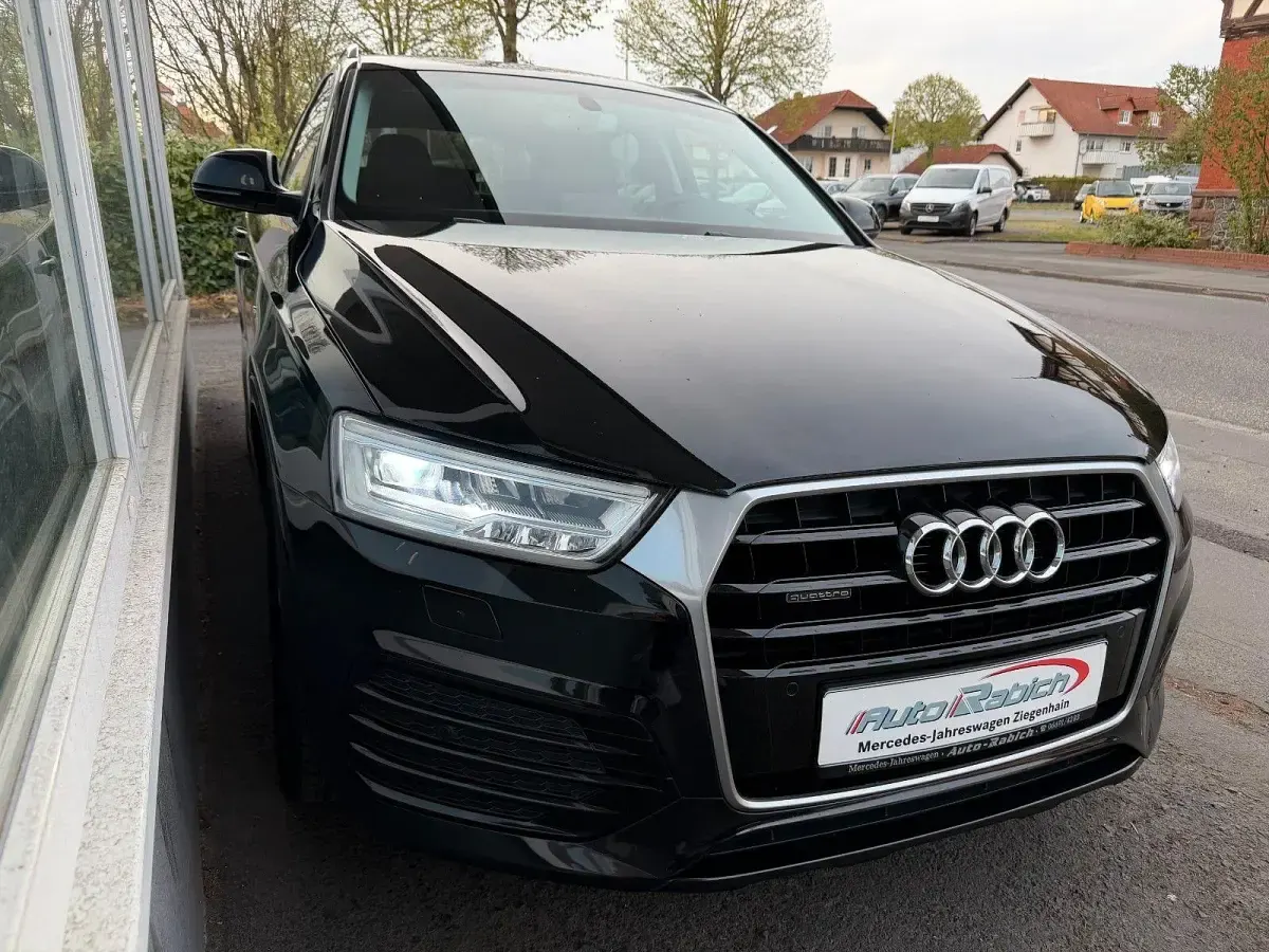 Gebraucht Audi Q3 S-Line 220 PS (161 kW) 2015 Schwarz SUV