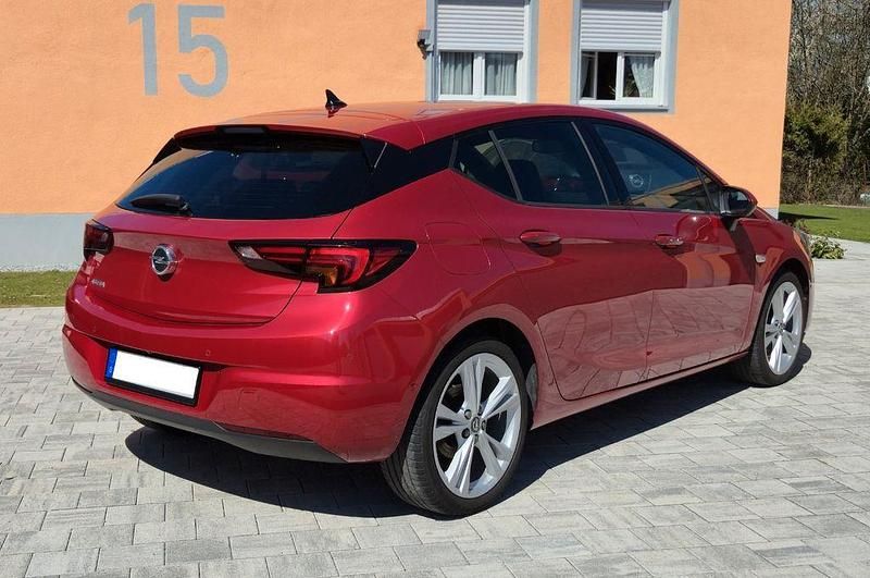 Gebraucht Opel Astra Ultimate 145 PS (106 kW) 2020 Rot Limousine