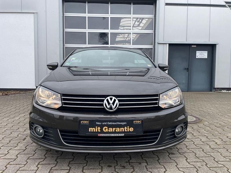 Gebraucht VW Eos Basis 211 PS (155 kW) 2011 Schwarz Cabrio