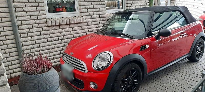 Usado Mini ONE 98 HP (72 kW) 2016 Vermelho Citadino