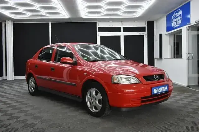 Gebraucht Opel Astra 82 PS (60 kW) 1999 Limousine