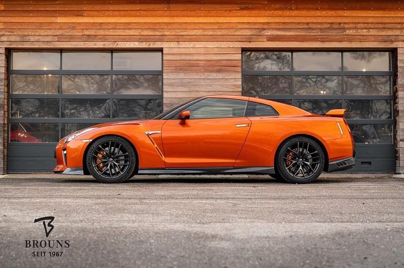 Gebraucht Nissan GT-R GT 570 PS (419 kW) 2017 Katsura orange Coupé