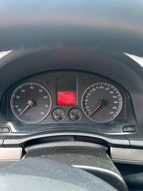 Gebraucht VW Golf V 140 PS (102 kW) 2007 Grau Kombi