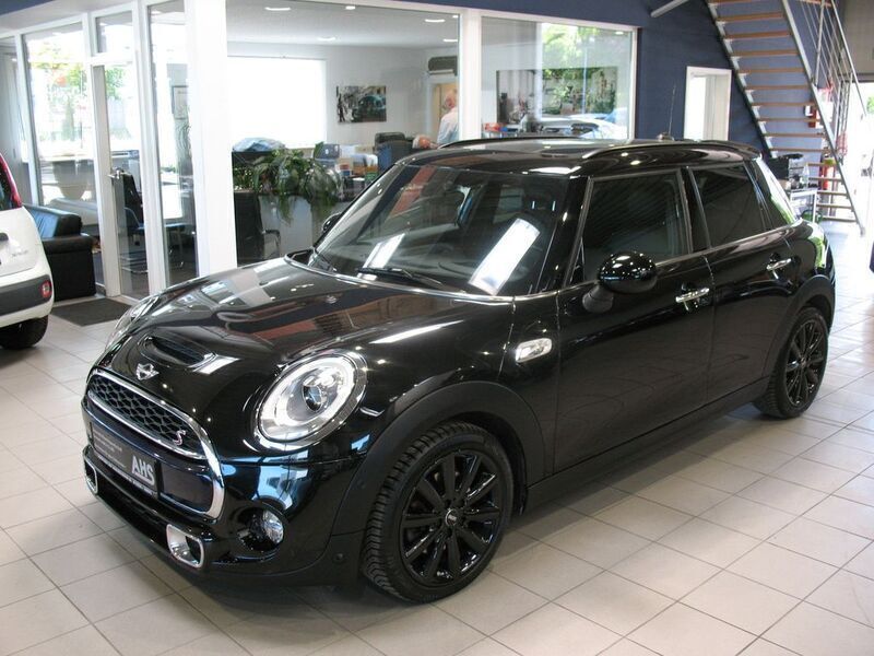 Midnight black metallic Gebraucht 2016 Mini Cooper S Sport Kleinwagen | 15.690 € (Guter Preis) - Bild 1/4