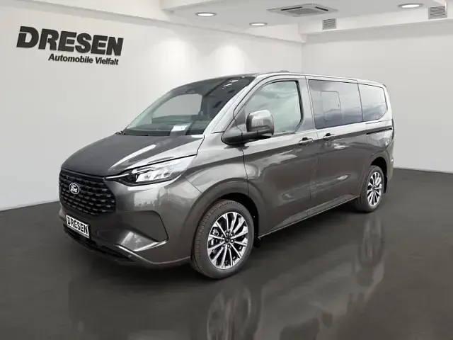 Neu Ford Tourneo Custom Titanium X 232 PS (170 kW) 2026 Magneticgrau (metallic) Van