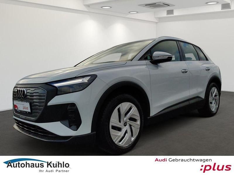 Weiß Gebraucht 2023 Audi Q4 e-tron Premium SUV | 32.890 € (Etwas zu teuer) - Bild 1/4