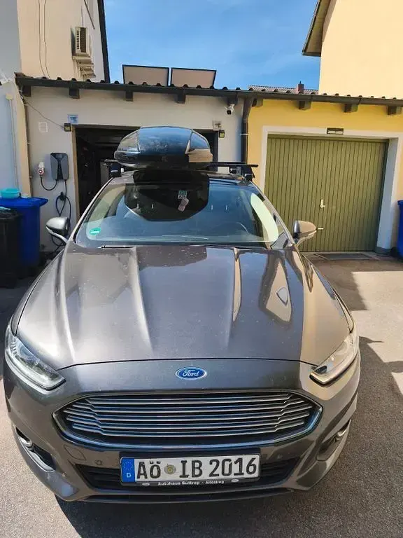 Gebraucht Ford Mondeo Trend 160 PS (117 kW) 2015 Grau Limousine