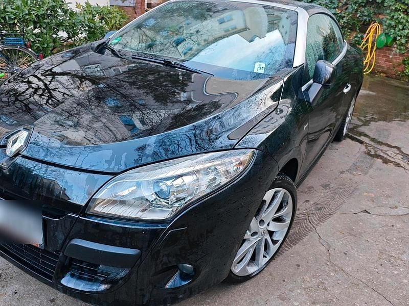 Schwarz Gebraucht 2012 Renault Mégane Cabriolet Cabrio | 6.000 € (Guter Preis) - Bild 1/4