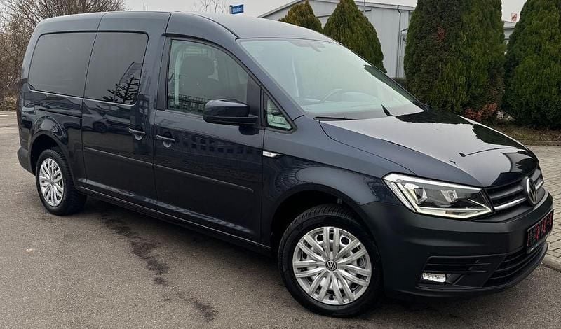 Gebraucht VW Caddy Maxi 150 PS (110 kW) 2020 Starlight blue metallic Van / Kleinbus