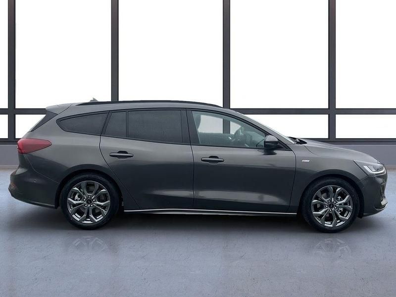 Gebraucht Ford Focus ST-Line X 155 PS (114 kW) 2024 Limousine