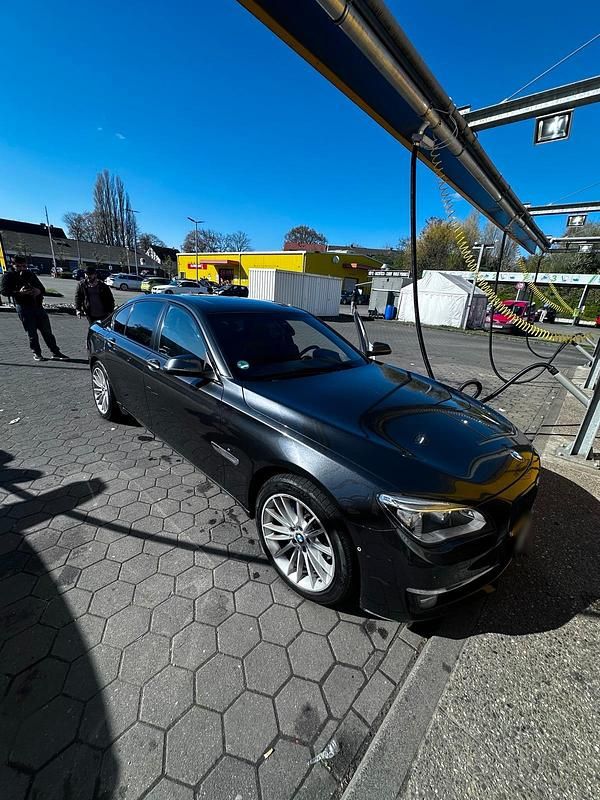 Brugt BMW 730 258 HK (189 kW) 2015 Grå Sedan