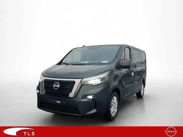 Neu Nissan Primastar 360º 150 PS (110 kW) 2025 Grau Van / Kleinbus