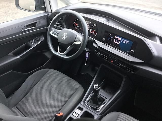 Gebraucht VW Caddy Basis 75 PS (55 kW) 2022 Van / Kleinbus