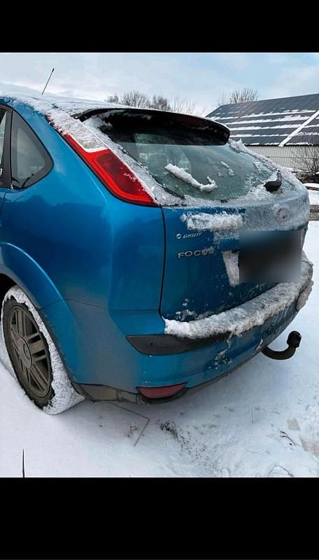 Gebraucht Ford Focus 145 PS (106 kW) 2006 Blau Limousine