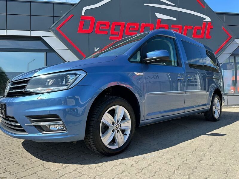 Gebraucht VW Caddy Maxi Highline 125 PS (91 kW) 2017 Acapulcoblau metallic Van / Kleinbus
