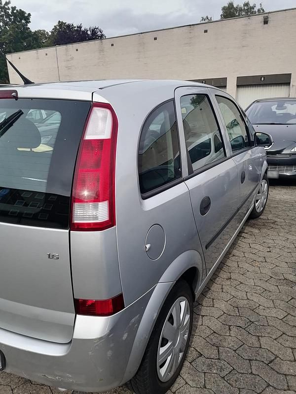 Gebraucht Opel Astra 106 PS (77 kW) 2004 Grau Kleinwagen