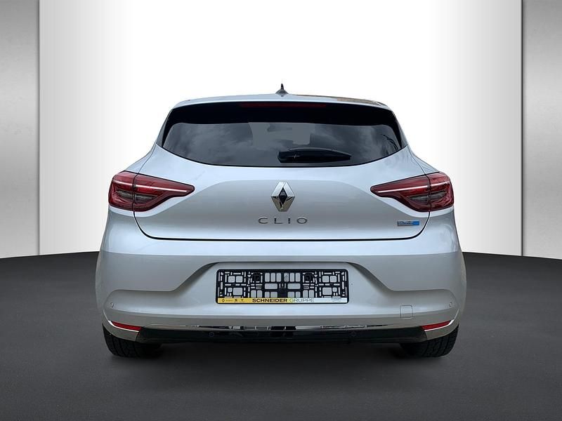 Gebraucht Renault Clio V Intens 140 PS (102 kW) 2022 Grau Limousine