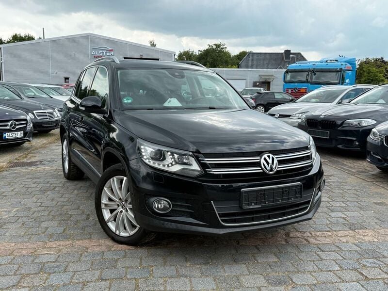 Deep black perleffekt Gebraucht 2011 VW Tiguan Sportline SUV | 8.999 € (Superpreis) - Bild 1/4