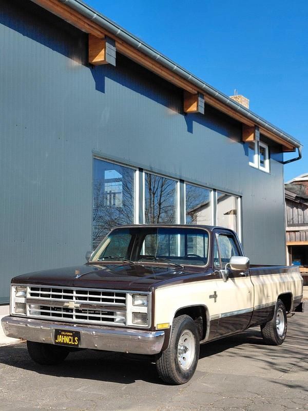 Gebraucht Chevrolet Silverado 175 PS (128 kW) 1985 SUV