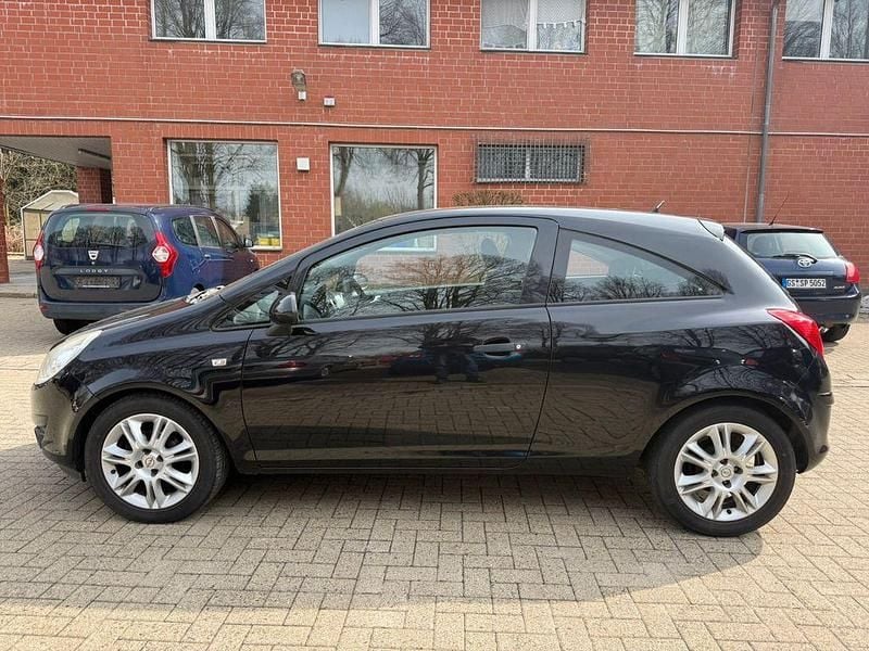Gebraucht Opel Corsa Selection 80 PS (58 kW) 2009 Schwarz Kleinwagen