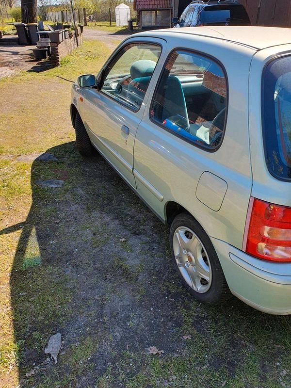 Gebraucht Nissan Micra 60 PS (44 kW) 2002 Grün Kleinwagen