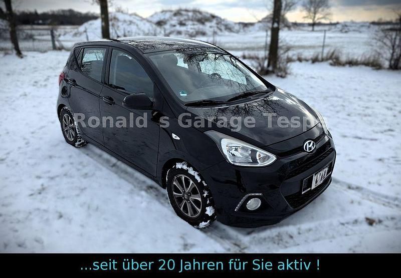Gebraucht Hyundai i10 Trend 67 PS (49 kW) 2014 Schwarz Kleinwagen