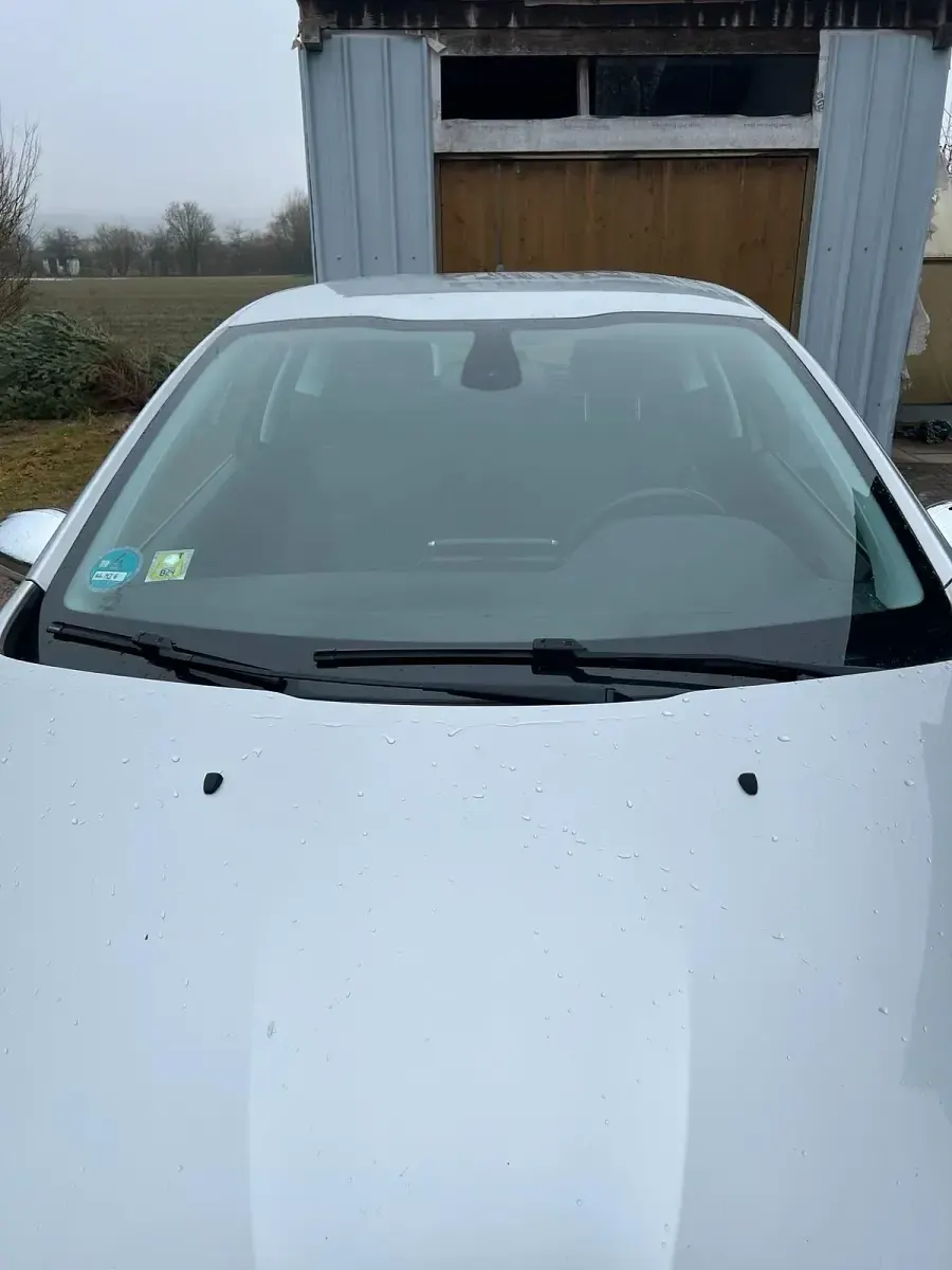 Gebraucht Peugeot 208 92 PS (67 kW) 2013 Silber Kleinwagen