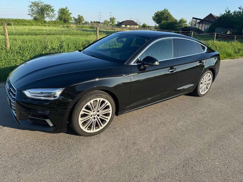 Schwarz Gebraucht 2018 Audi A5 Sportback Design Coupé | 19.000 € (Fairer Preis) - Bild 1/4