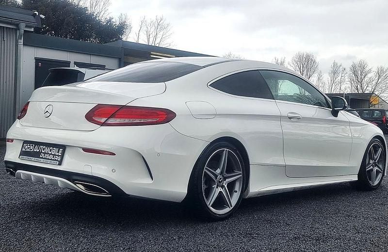 Gebraucht Mercedes C300 AMG 245 PS (180 kW) 2016 Weiß Coupé