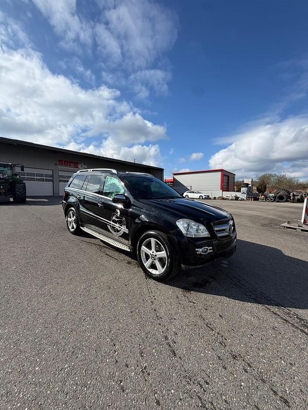 Gebraucht Mercedes GL420 306 PS (225 kW) 2008 Schwarz SUV