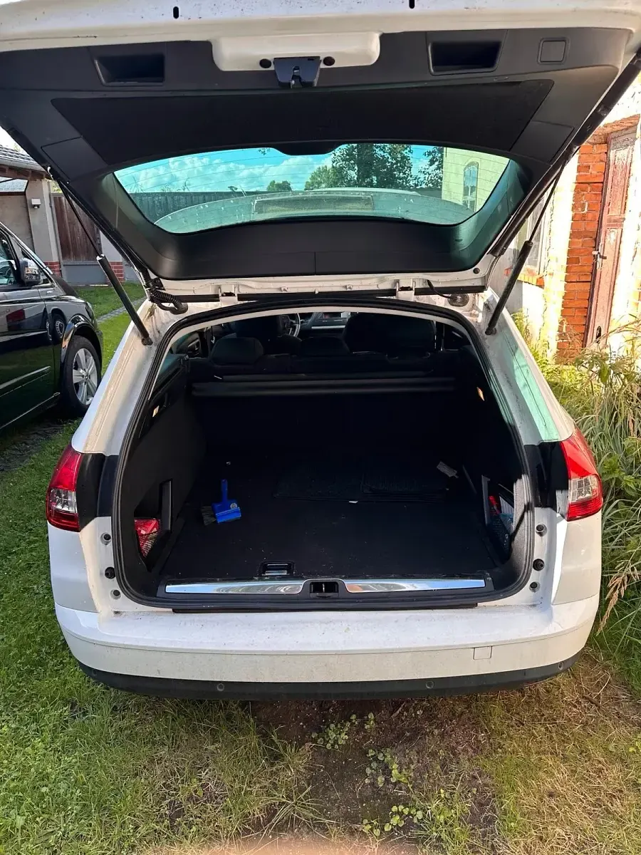 Gebraucht Citroën C5 140 PS (102 kW) 2012 Weiß Kombi