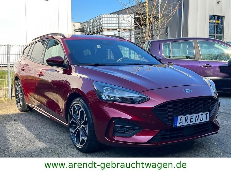 Usata Ford Focus ST-Line 150 CV (110 kW) 2020 Rosso Station wagon