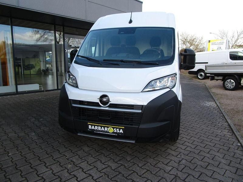 Neu Opel Movano 140 PS (102 kW) 2025 Weiß Van